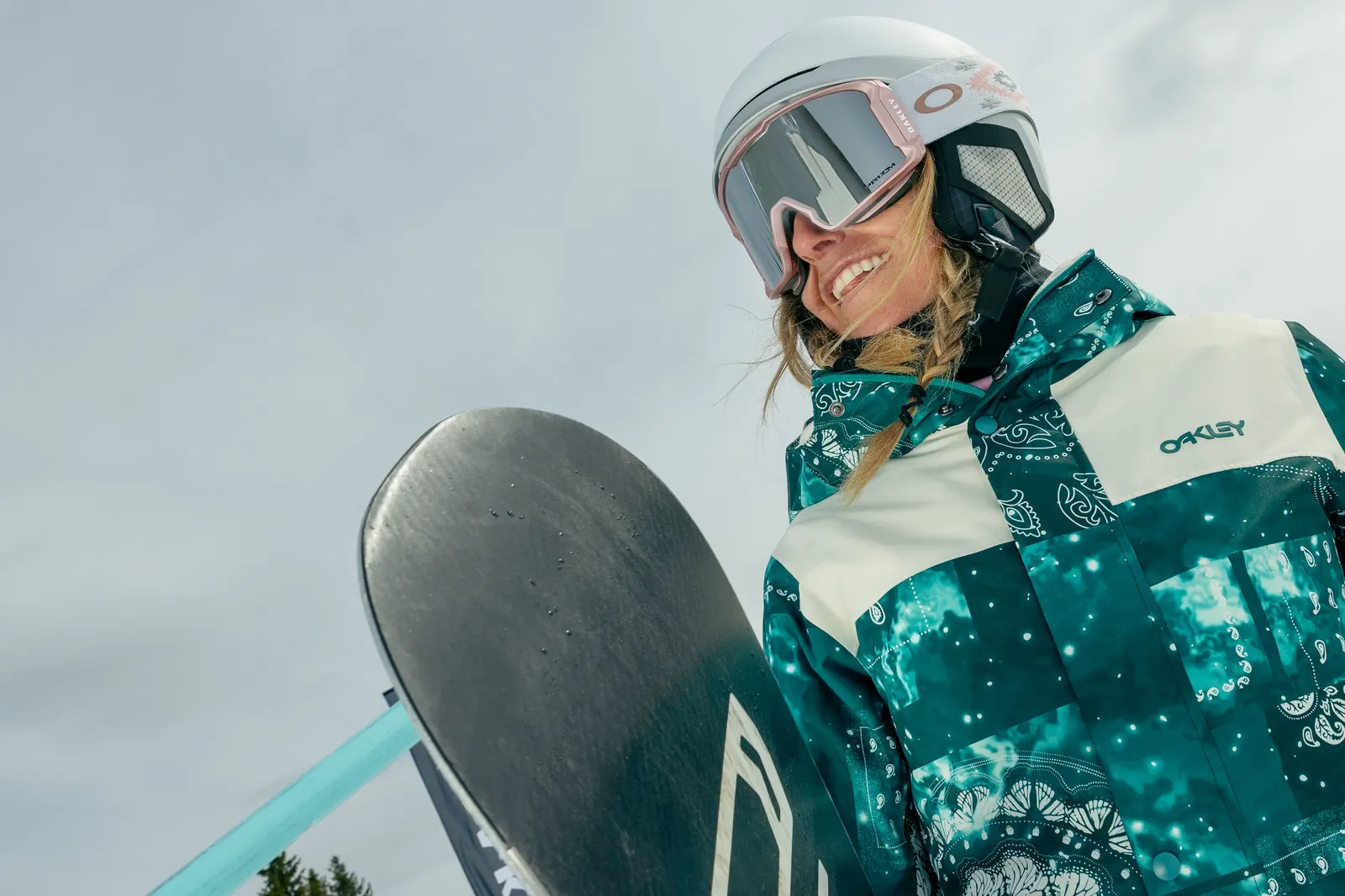 "Oakley MOD7 Visierhelm und exklusive Skibrillen-Designs"
