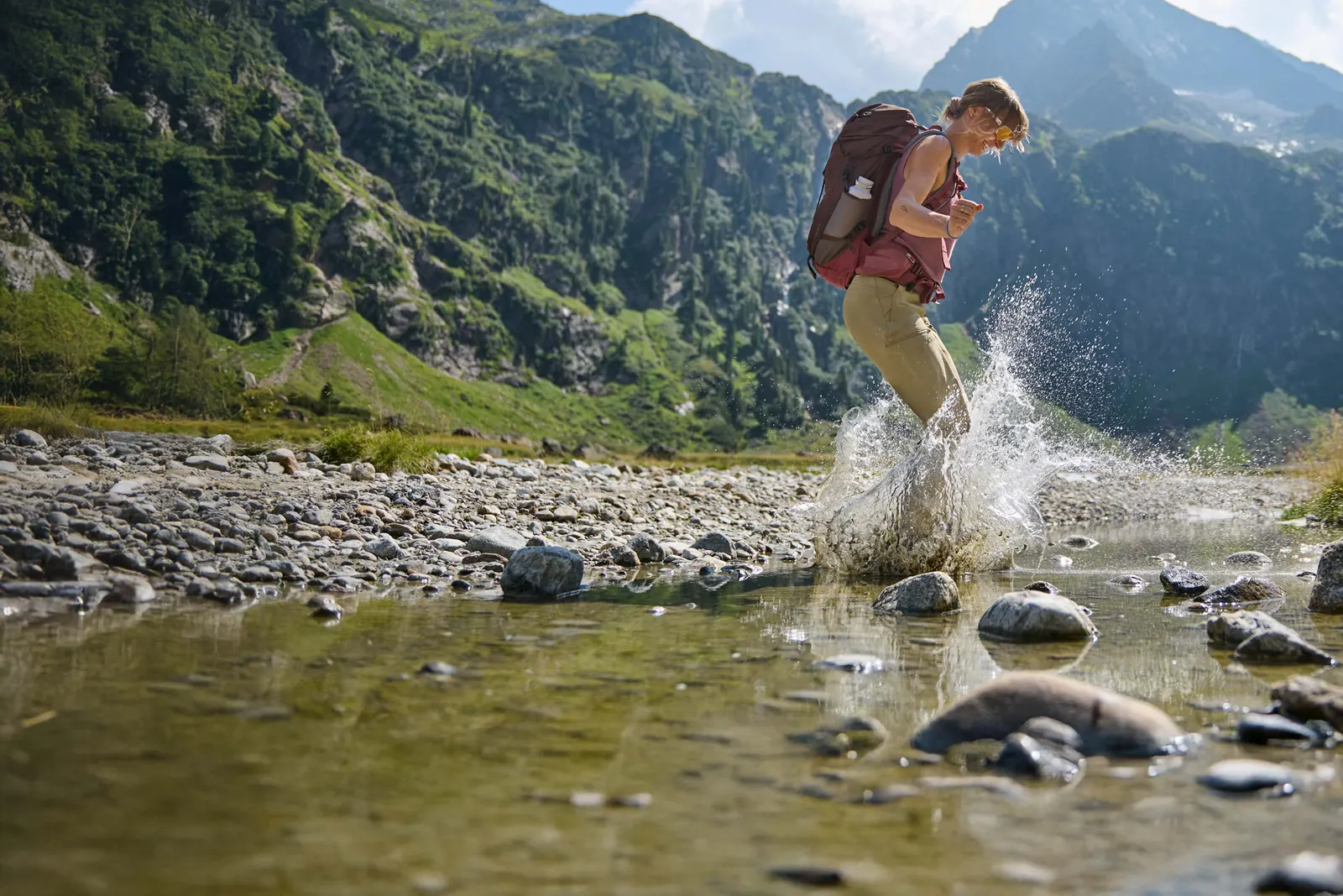 "Outdoorhosen für Abenteuer: lang, kurz oder Zip-Off?"