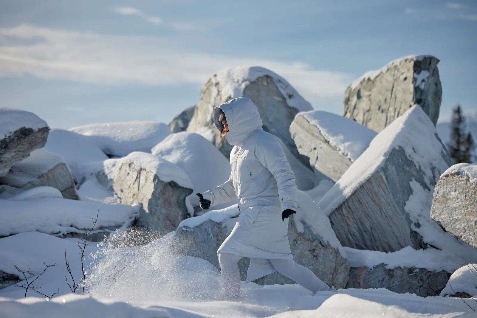 Houdini Fall In Parka im Schnee