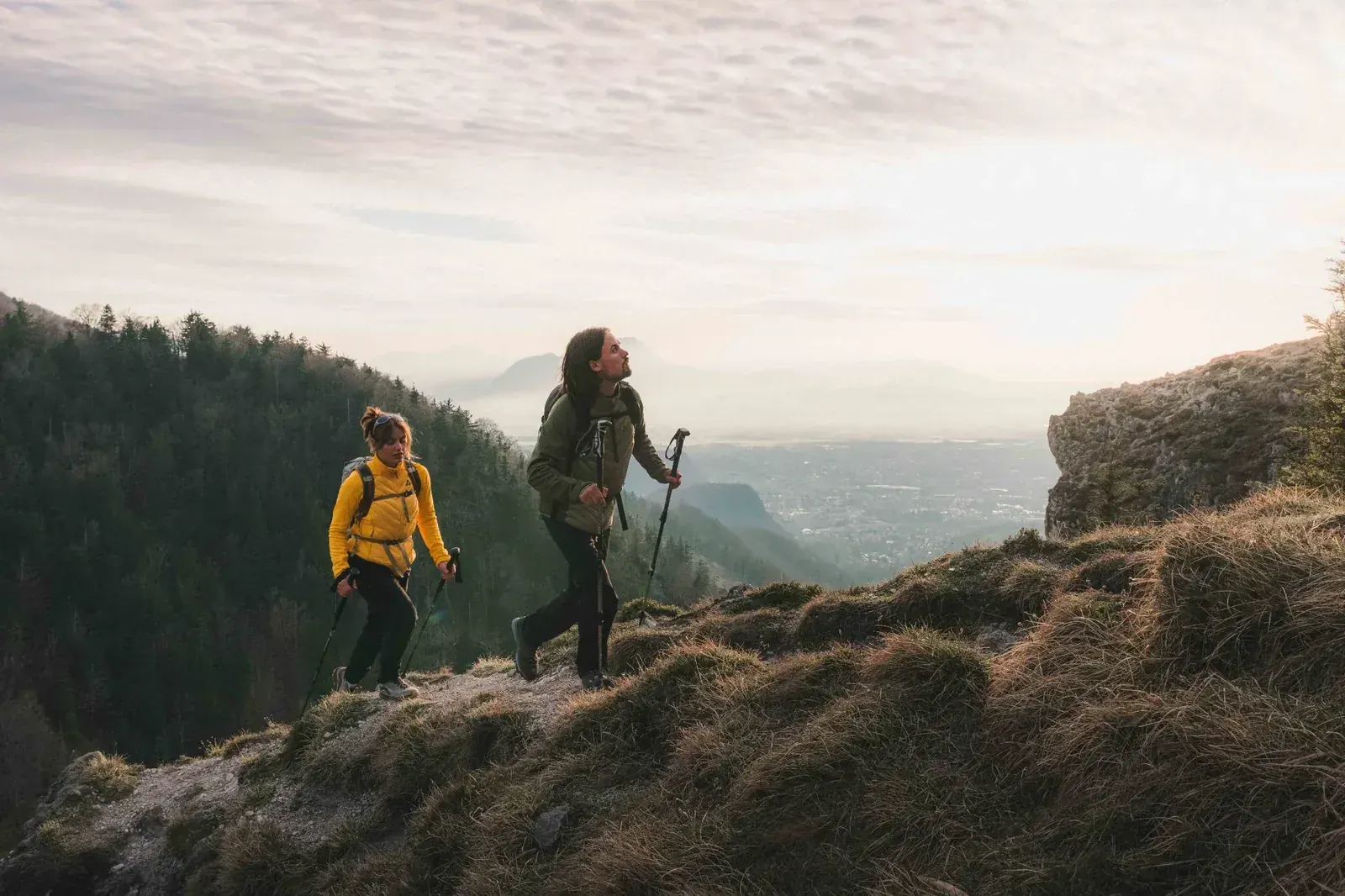 Schöffel Hy Down Jacket Style Cascata, Damen und Herren beim Wandern