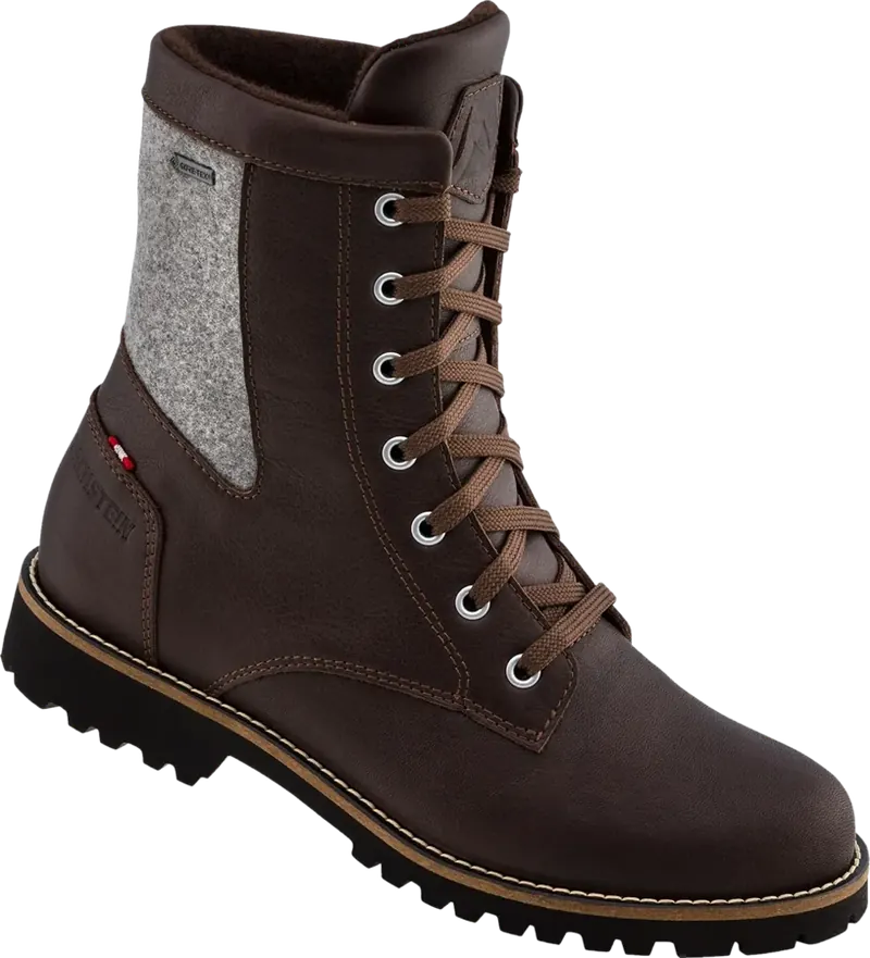 Winter boots by Dachstein